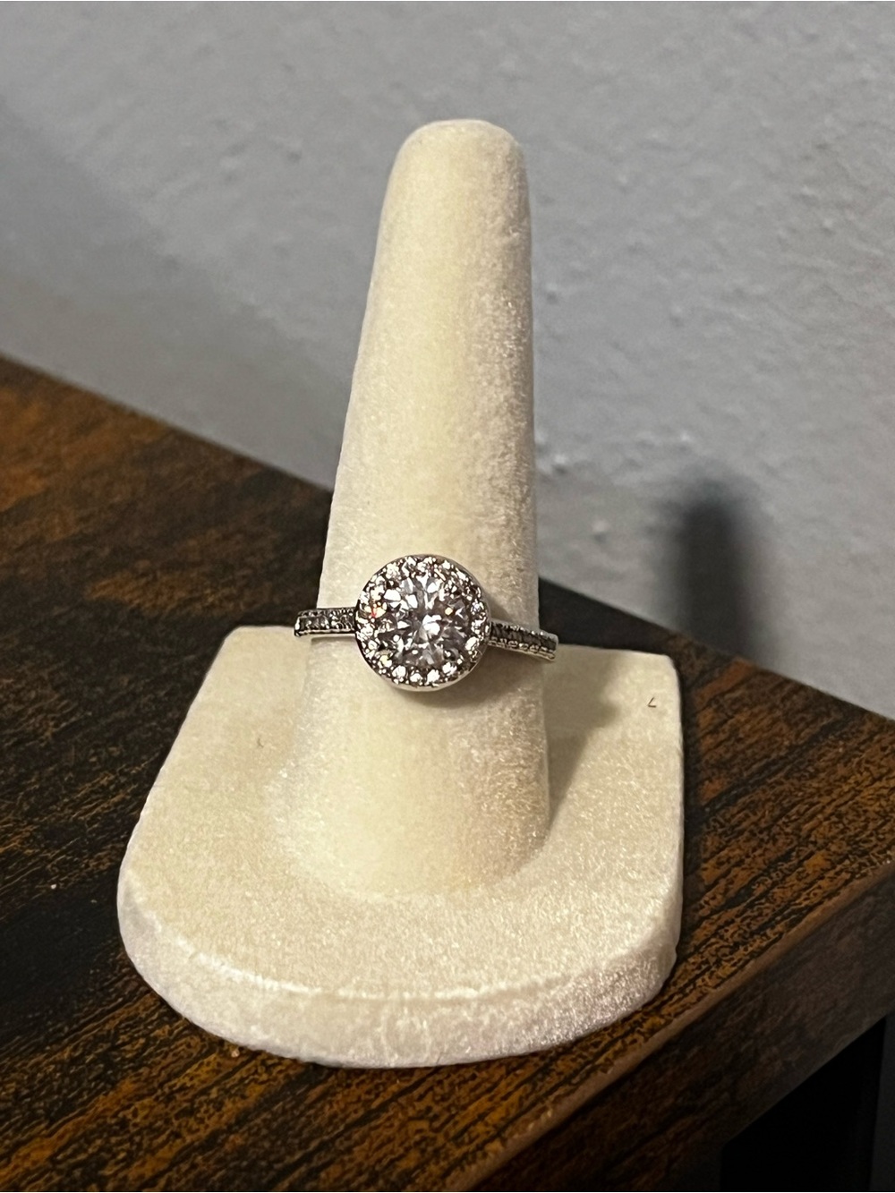 Sterling Silver Round Halo Engagement Ring in White 1 ct center
